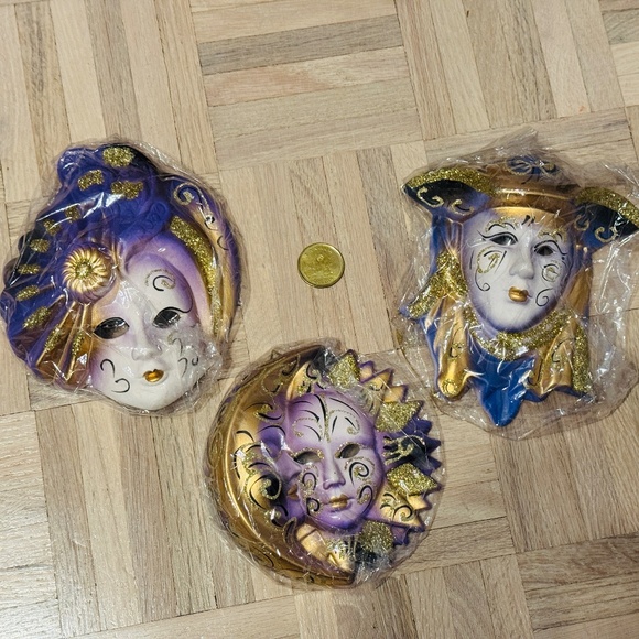N/A Other - Set of 3 Ceramic Venetian Masks, Never Used and Sealed in Packaging, Very Pretty